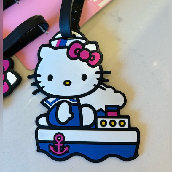 Hello Kitty set of 4 luggage tags NWT - Picture 5 of 6